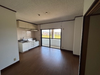 飲食店多数!夏には花火大会が一望できる!眺望良好物件!