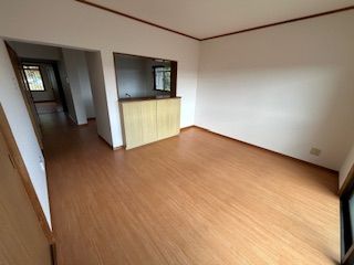 カウンターキッチン付きでLDK広々！
