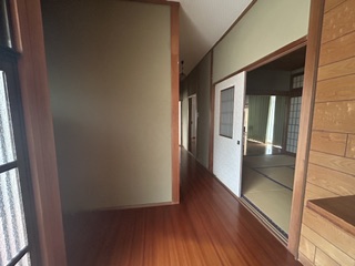 部屋数多数5DK！庭付き平屋戸建て！